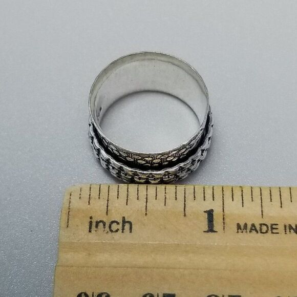 Vintage Polka Dot Design Spinner Ring, Silver Tone Size 8 Band, Wide Fidget - Picture 5 of 9